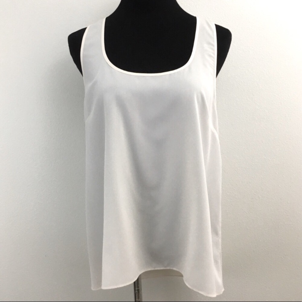 High Low Sleeveless Blouse